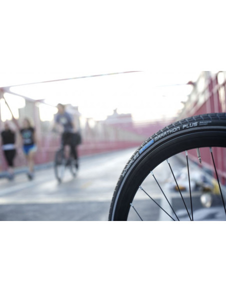 Pneu Schwalbe Marathon Plus HS440 - 26 Pouces