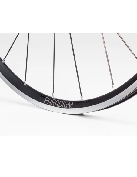 Roue route Bontrager Paradigm Comp TLR