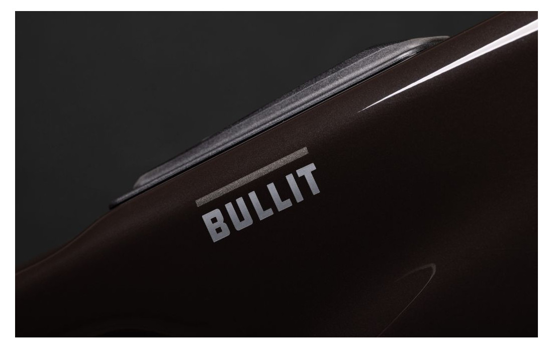 Bullit 4 C 90