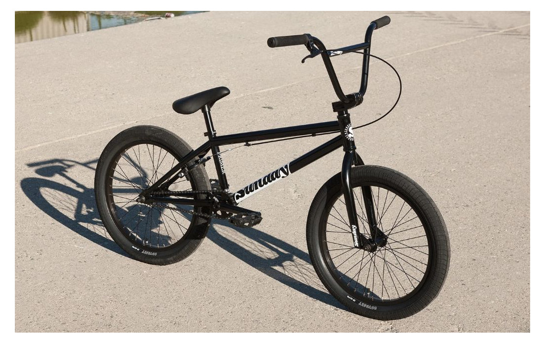 Sunday Primer 21" Noir - 2025