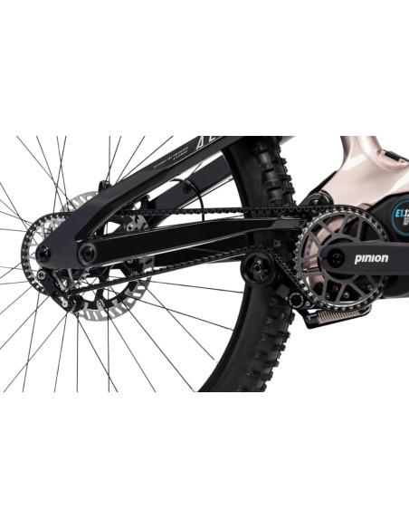 Allmtn CF 11 TRN/IQ
