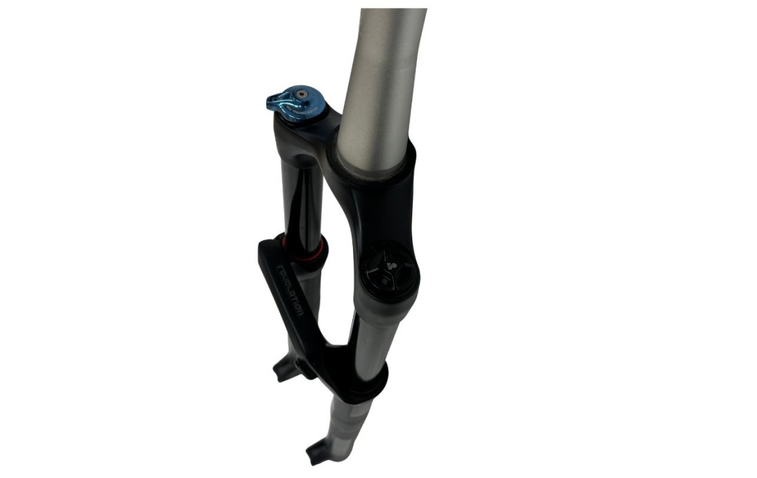Fourche VTT Neuve 29" ROCKSHOX Revelation Solo...