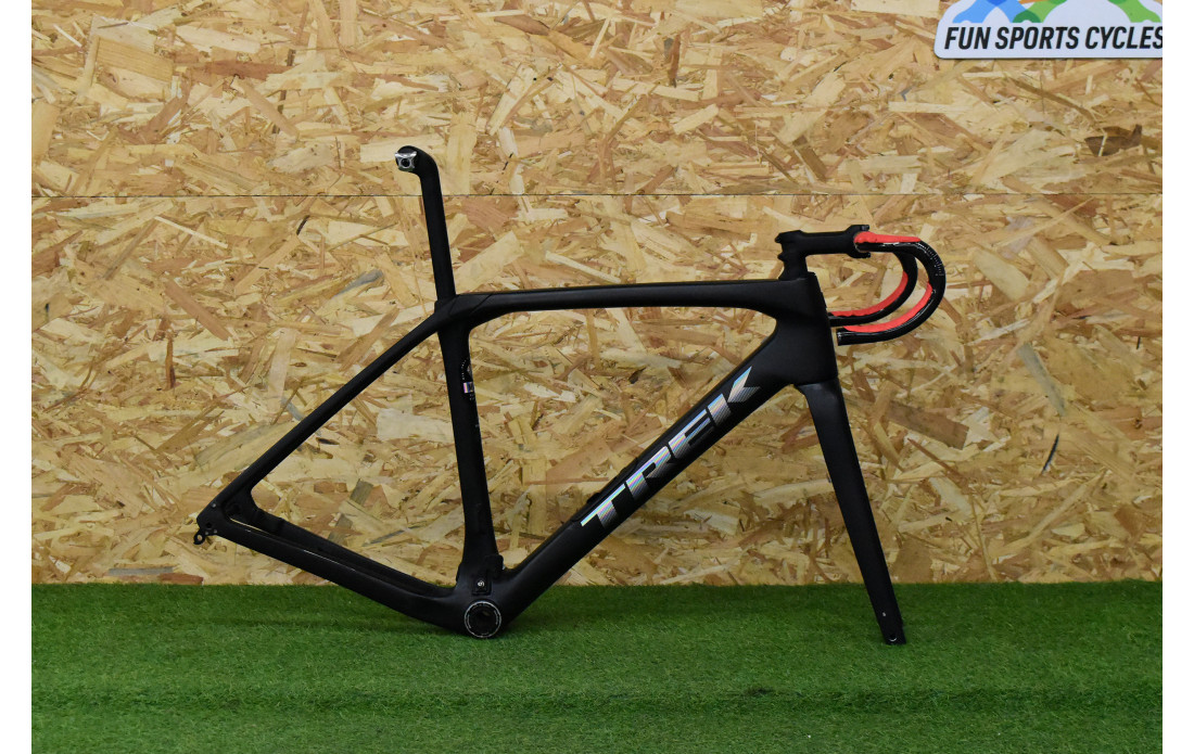 KIT CADRE TREK DOMANE SLR | RECONDITIONNE |...