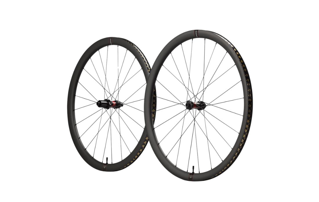 Paire de roues RESERVE 34|37 / DT240 / CL / HG
