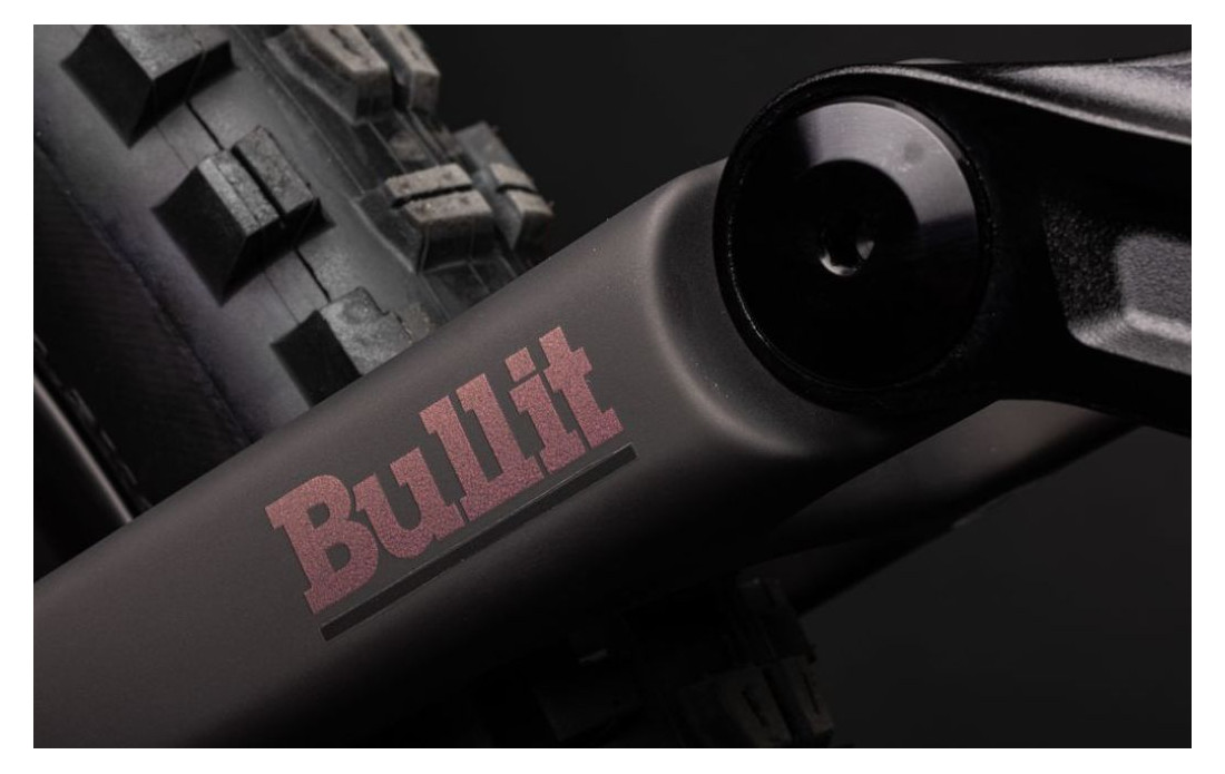 SANTA CRUZ Bullit 4 Carbon CC XT Di2 Reserve