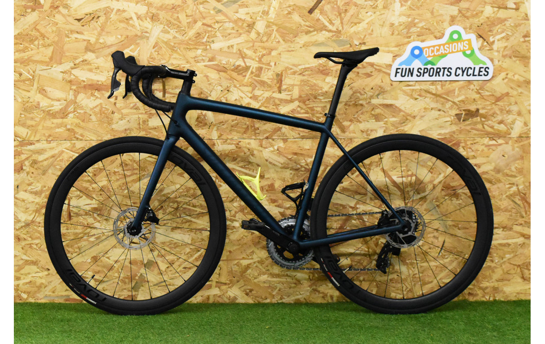 SPECIALIZED AETHOS EXPERT | VELO TEST |...