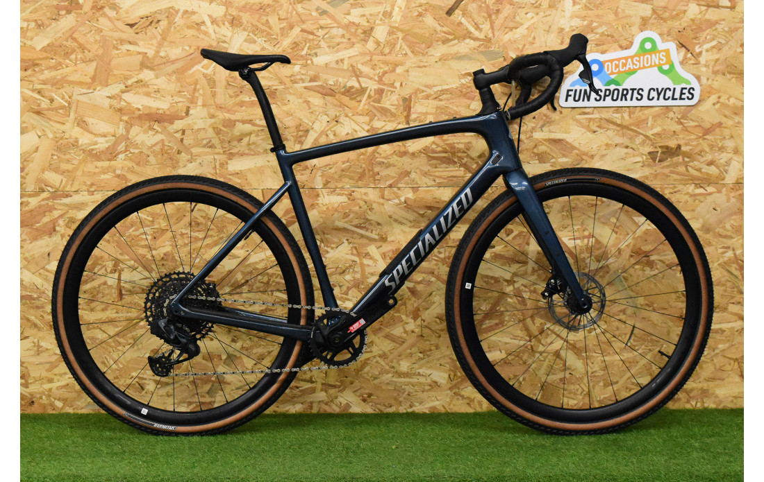 SPECIALIZED DIVERGE EXPERT | VELO TEST |...
