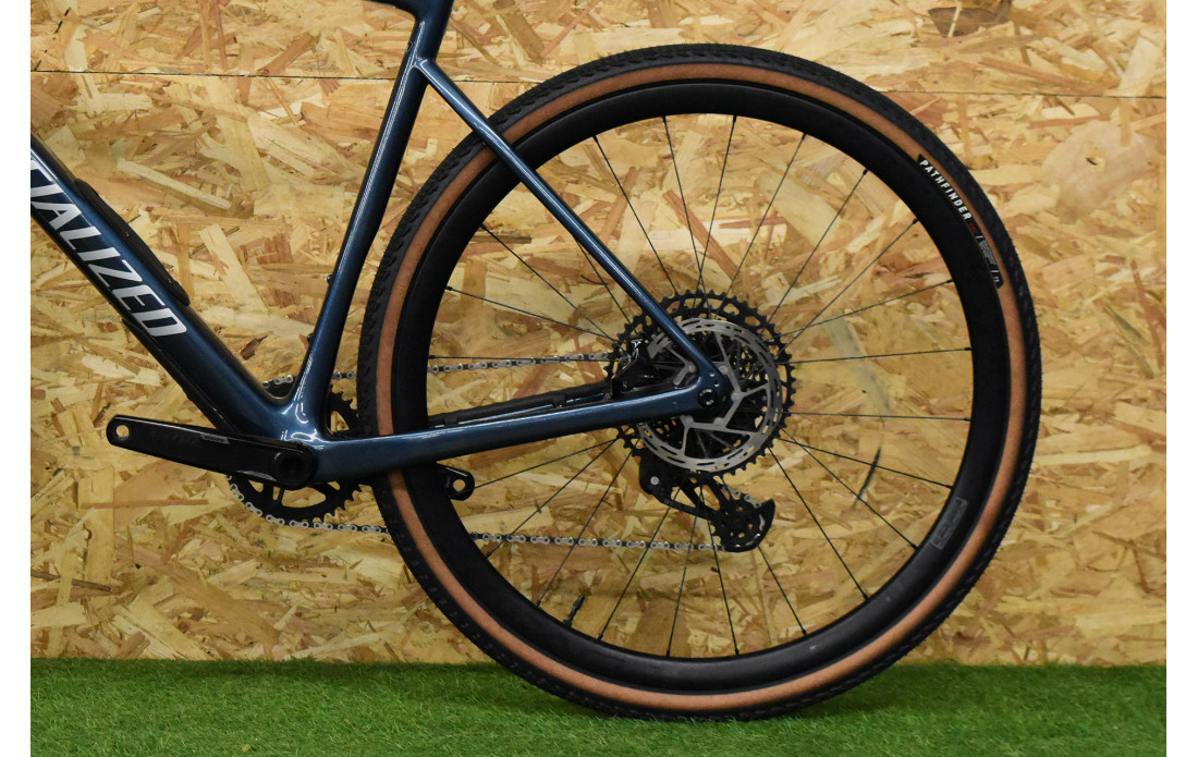 SPECIALIZED DIVERGE EXPERT | VELO TEST |...