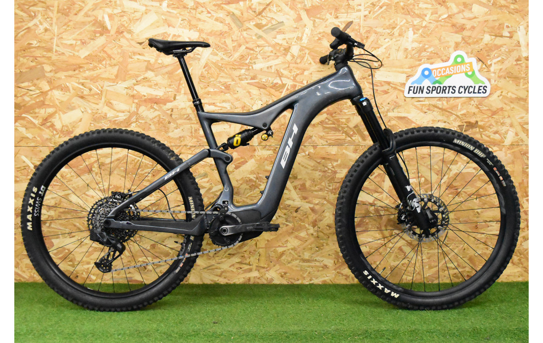 BH ATOM X LYNX 8.2 CUSTOM | REVISE | GARANTIE 6...