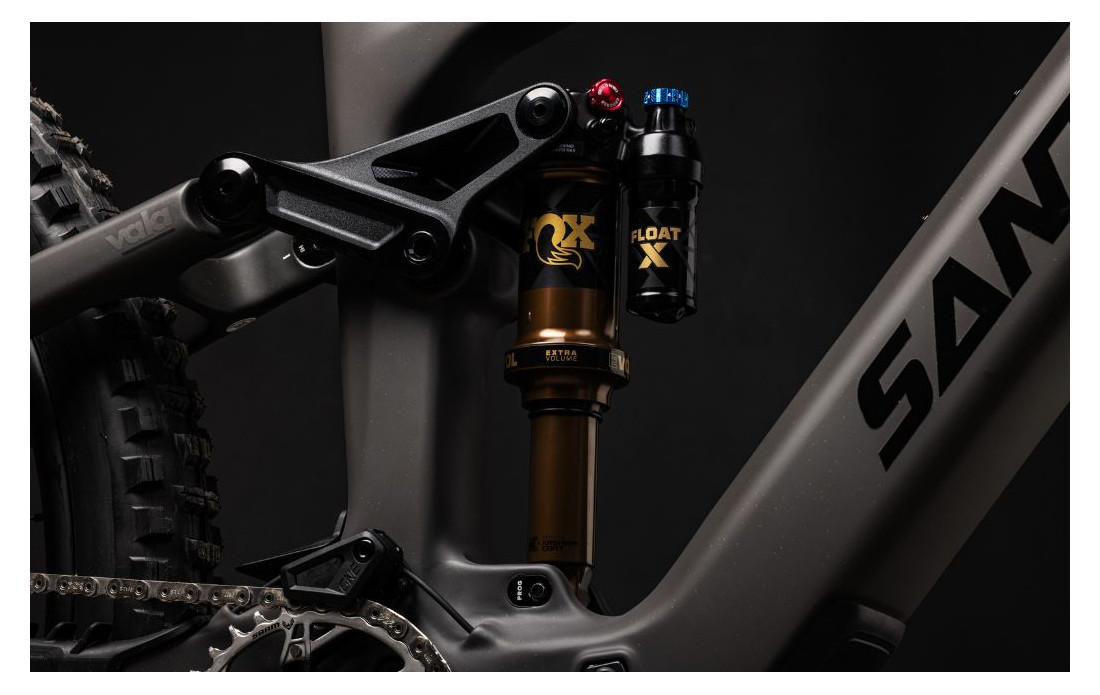 SANTA CRUZ Vala Lite XT Di2 Matte Carbon Sparkle - 2027