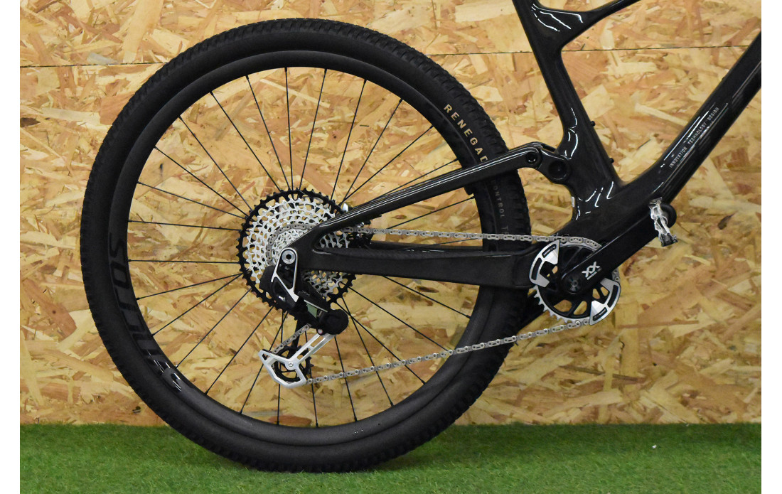 SCOTT SPARK RC WORLD CUP EVO 10.3 Kg | REVISE |...