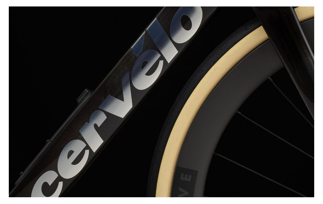 Vélo Gravel CERVELO Aspero-5 GRX Di2 Five Black - 2027