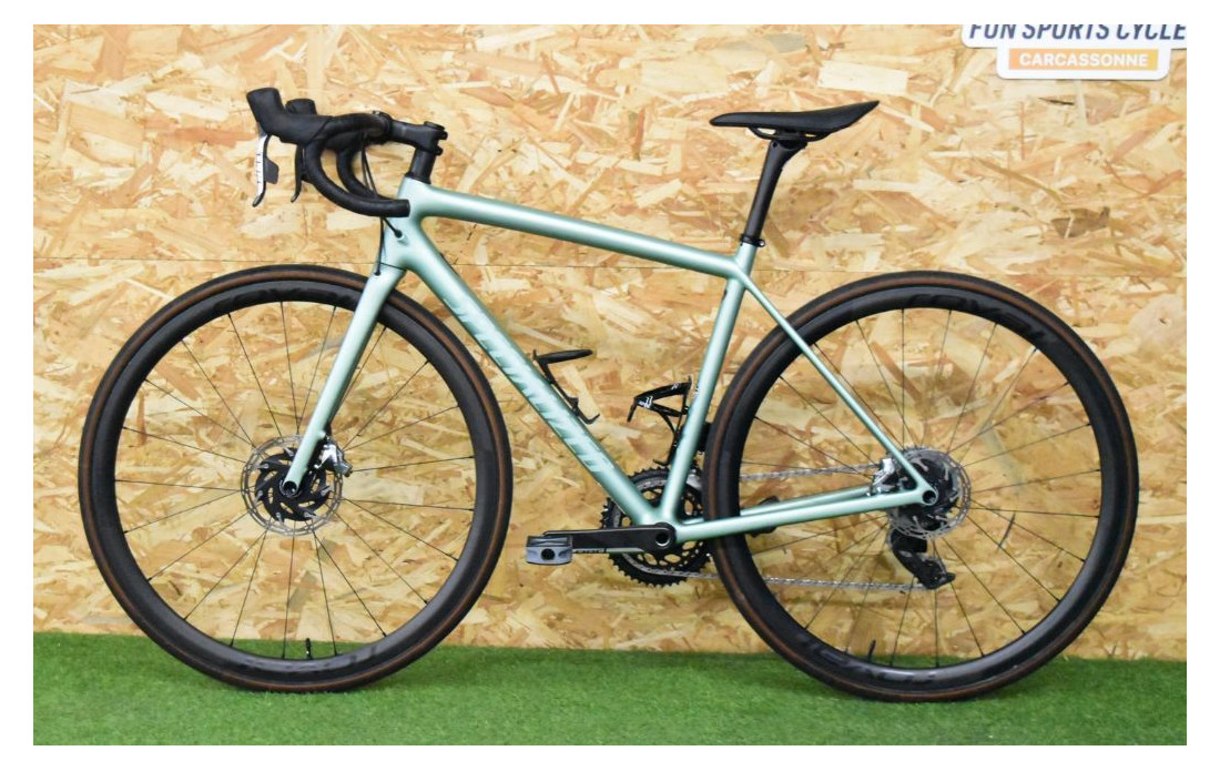 SPECIALIZED AETHOS SRAM RED D1| REVISE |...