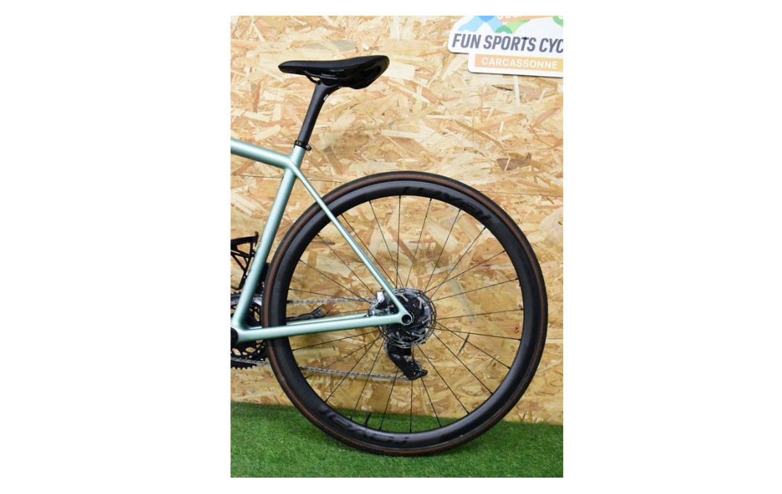 SPECIALIZED AETHOS VERT PALE SRAM RED | REVISE | GARANTIE COMME NEUF